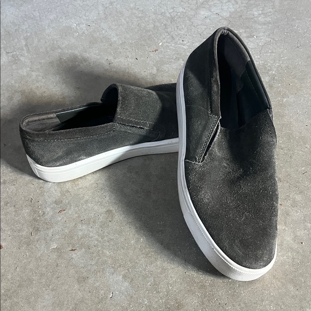 Vince Slip Ons